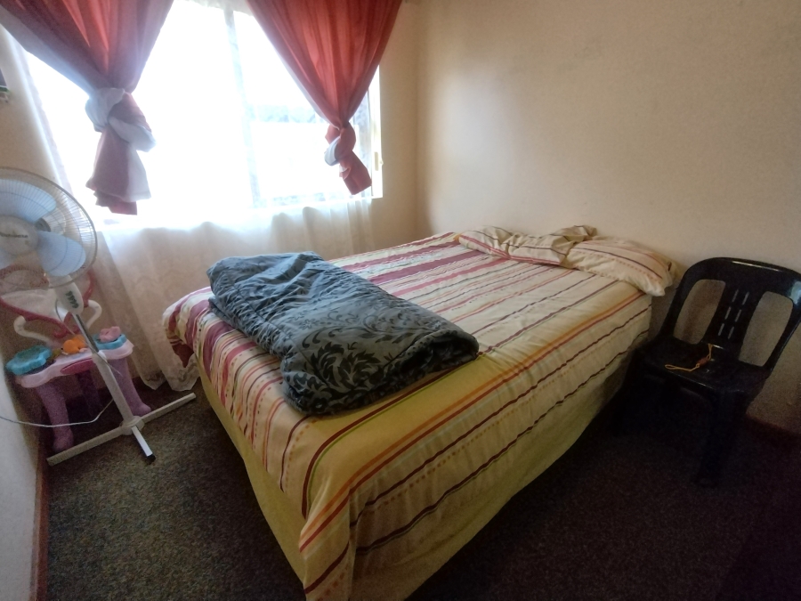 6 Bedroom Property for Sale in Kruisfontein Eastern Cape